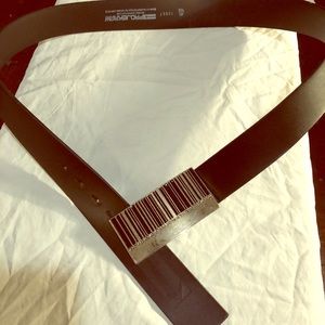 Barcode belt with buckle (40)